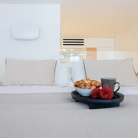 Wanderlust By Portofinohomes